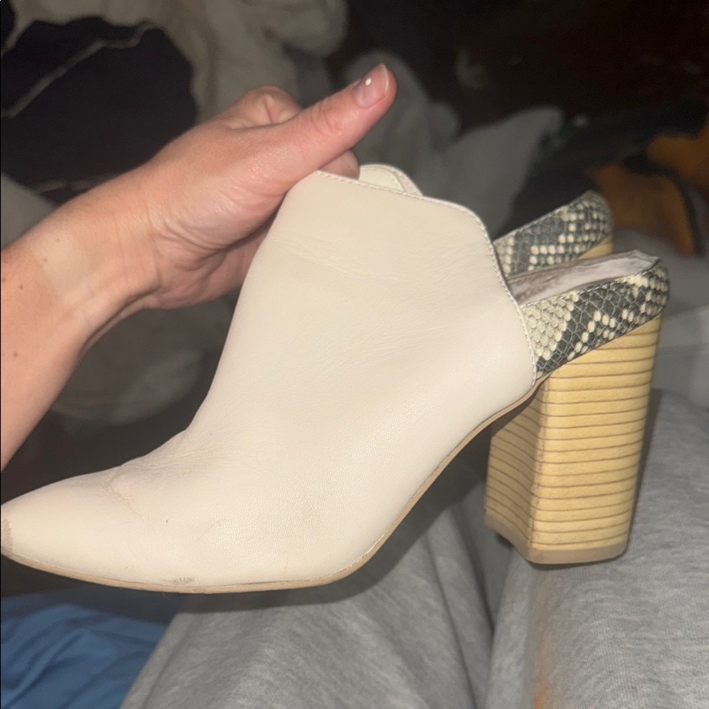 Dolce vita 7.5 leather mules
